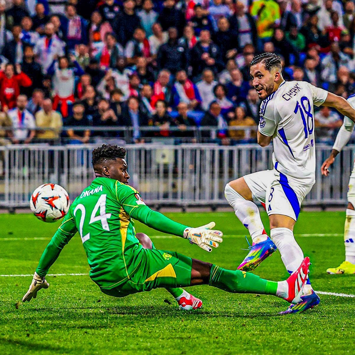 里昂迎欧联关键赛，冲刺阶段伤情更新，悬念犹存，赛季目标并未改变的简单介绍官方