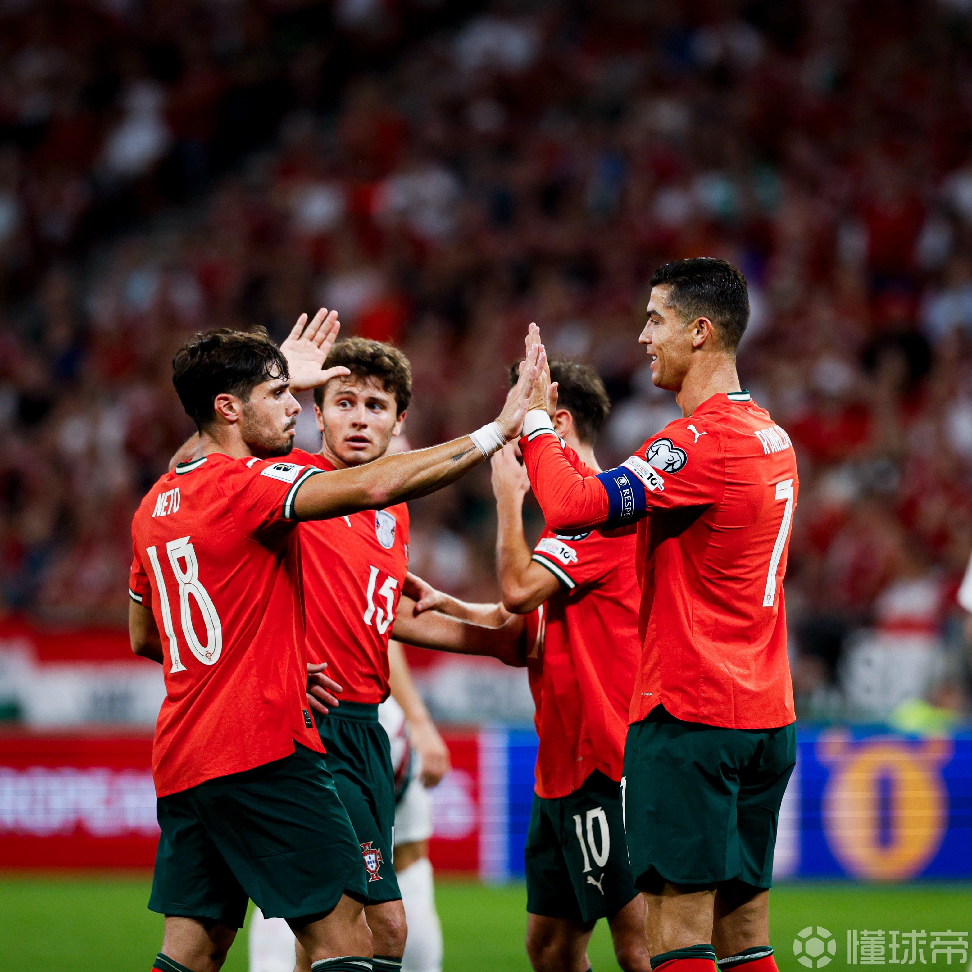 刚刚！皇家马德里迎法国杯关键赛葡萄牙体育训练开放日，上海久事复出首秀备战国王杯的简单介绍网站